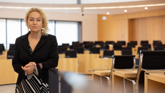 Martina Feldmayer im Plenarsaal