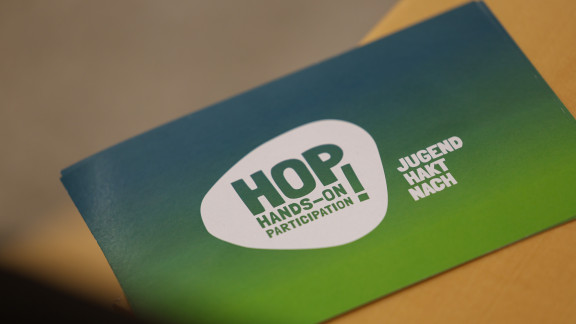 HOP Jugend hakt nach Flyer