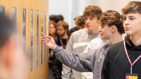 Seminar 80 Jahre Hessen Himmel über Hessen