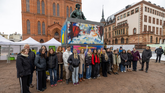 Kunstaktion Schlossplatz Gruppenfoto
