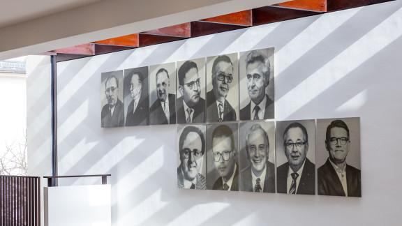 Präsidentengalerie Schattenspiel