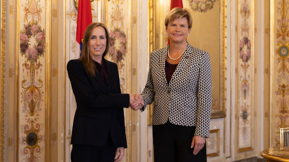 Außenministerin Lettlands Baiba Braže zu Besuch in Hessen