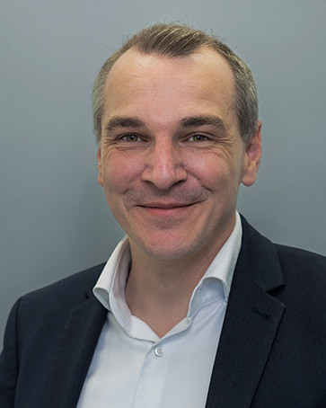 Porträtfoto von Martin-Benedikt Schäfer