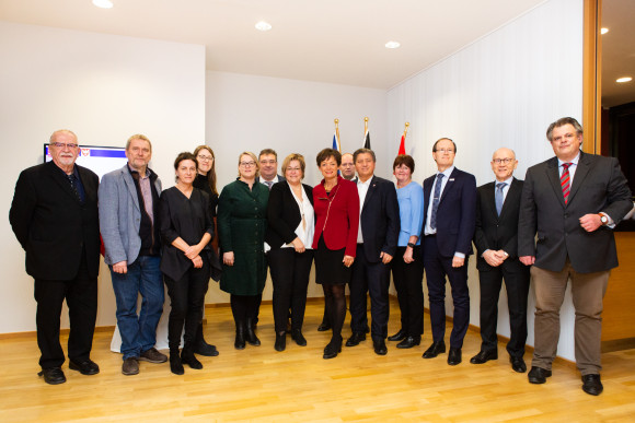 Mitarbeiterinnen und Mitarbeiter der hessischen Landesvertretung in Brüssel