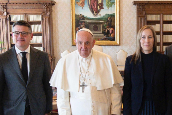 Landtagspräsidentin Astrid Wallmann trifft Papst Franziskus 