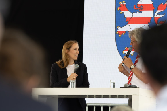 Landtagspräsidentin Astrid Wallmann besucht den Hessentag in Pfungstadt