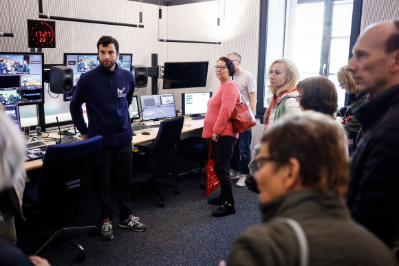 Führung durch das Studio des hr