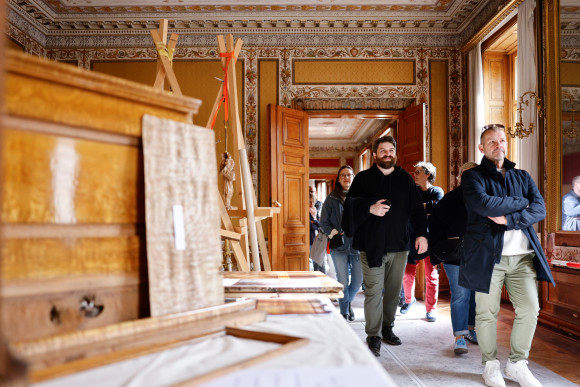 Baustellenrundgang in den historischen Räumen