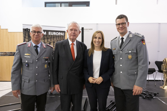 Benefizkonzert Volksbund Deutsche Kriegsgräberfürsorge Gruppenbild
