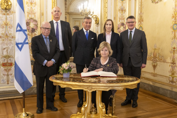 Gruppenbild Gedenkstunde für Oskar Schindler
