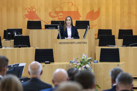 Astrid Wallmann am Rednerpult