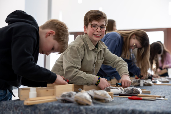 Kinder handwerken