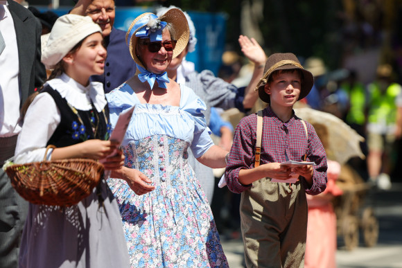 Hessentag 2025 Festumzug Trachten