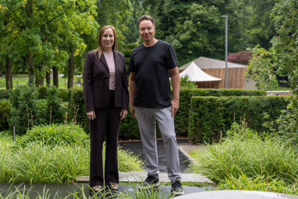 Landtagspräsidentin und Person
