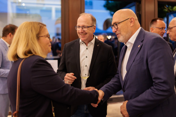Parlamentarischer Abend 2025 Schon