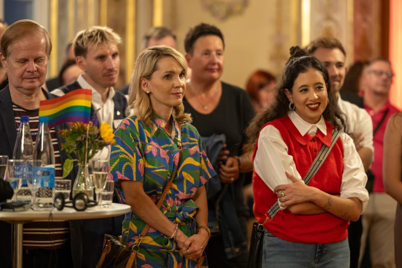 Regenbogenempfang Knell Klaes