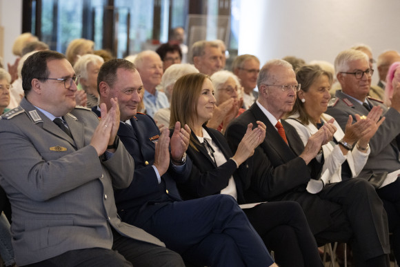 Volksbund Benefizkonzert Applaus