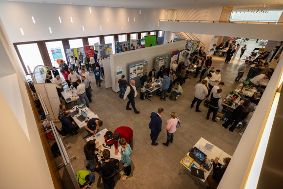 MINT 2025 Eingangshalle