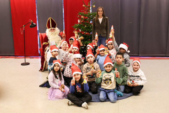 Nikolaus Grundschule Schelmengraben Gruppenfoto