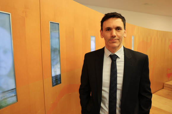 Prof. Dr. Yannis Theocharis von der Technischen Universität München