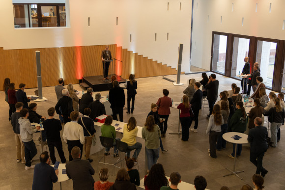 Bildungsreihe Antisemitismus Jud Süß Eingangshalle