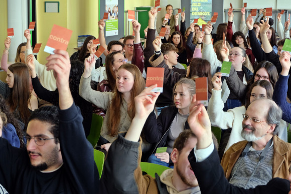Schülerinnen und Schüler der Berufs- und Fachschule Hünfeld