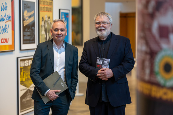 Unter Druck - Politische Plakate Forster Grohnert