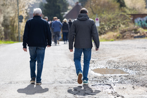 Petitionsausschuss Ortstermin Wiebelsbach Wanderung