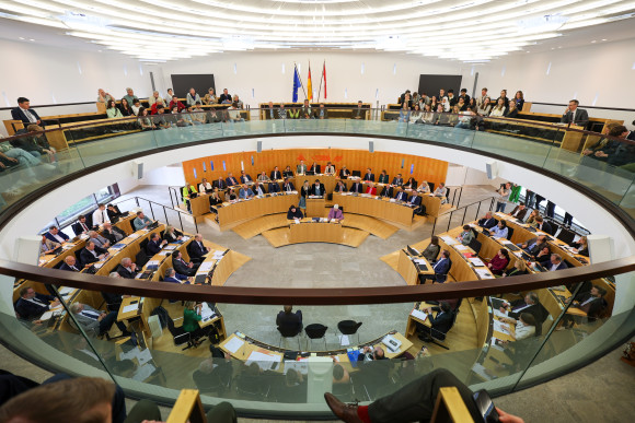 Hessentagspaar im Plenarsaal