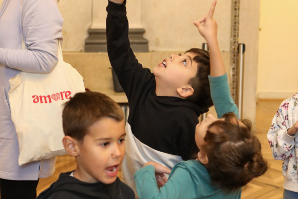 Kinder im Stadtschloss