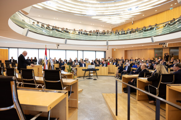 Trauerakt für Norbert Kartmann im Landtag
