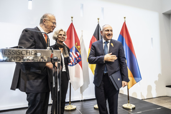 Hessischer Friedenspreis für armenischen Premierminister