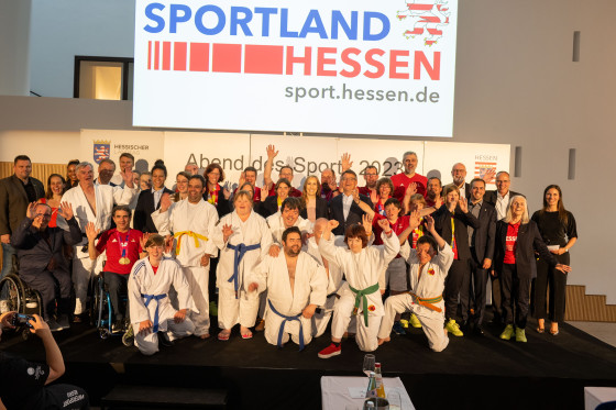 Gruppenfoto beim 11. Abend des Sports im Hessischen Landtag