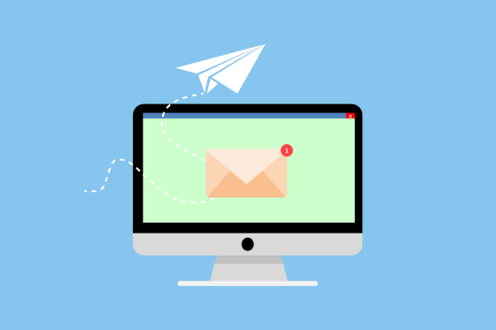 Symbolbild: Bildschirm mit E-Mail-Benachrichtigung