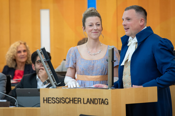Hessentagspaar am Rednerpult