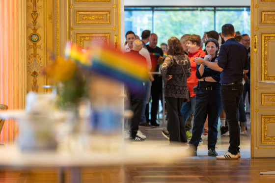Regenbogenempfang Fahne Tür