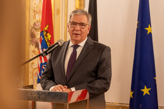 Löwengeschichten OB Mende