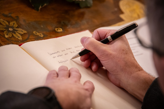 Botschafter Königreich Dänemark Gästebuch Stift