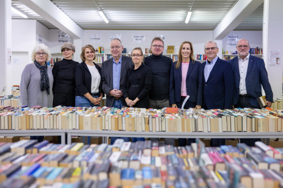 Tag des Ehrenamts Bücherbasar Gruppenfoto