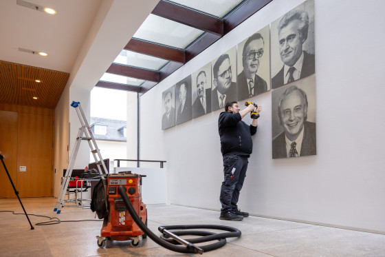 Präsidentengalerie Anbringung