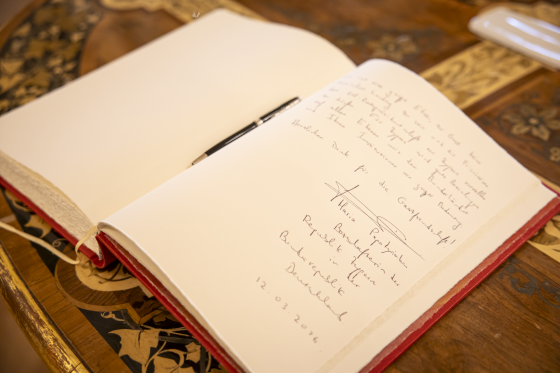 Besuch Botschafterin Republik Zypern Gästebucheintrag