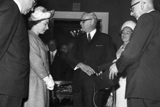 Georg August Zinn - Besuch der Queen