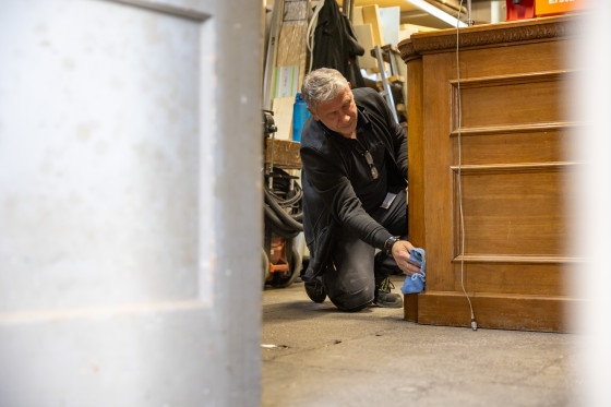 Historisches Rednerpult Aufbereitung