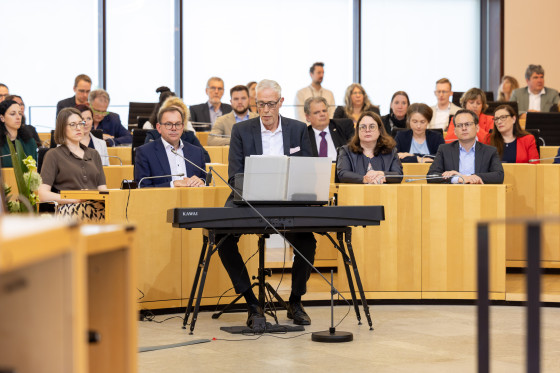 Trauerakt für Norbert Kartmann im Landtag