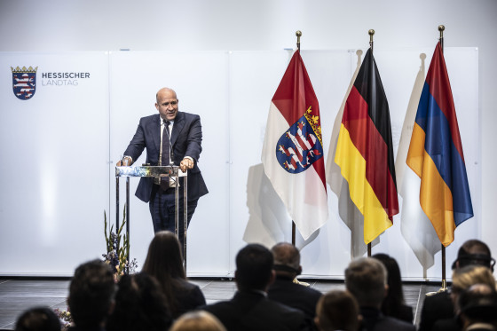 Hessischer Friedenspreis für armenischen Premierminister